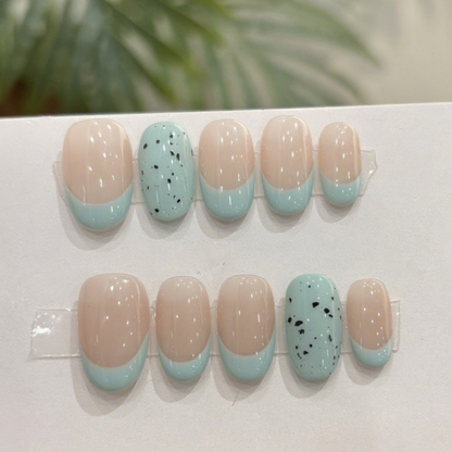 10Pcs Light Blue Nude Pink Polka Dot｜Full Cover Fake Nails｜Daily Wear