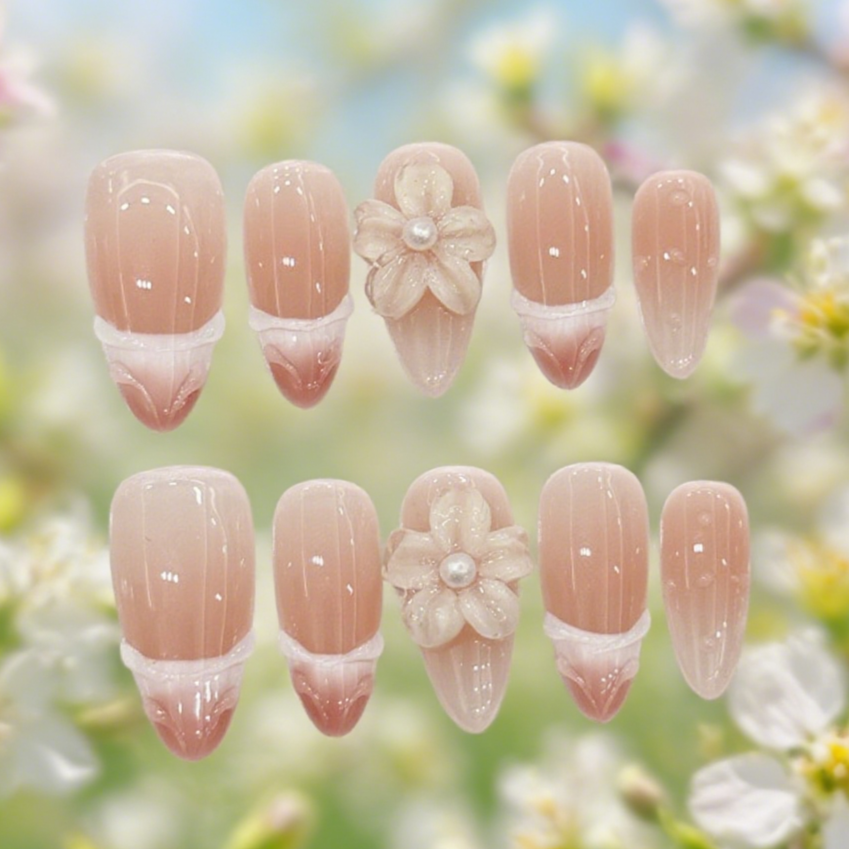 10Pcs Ice sculpture French blush gradient ｜ Full Cover Fake Nails ｜ Daily Wear