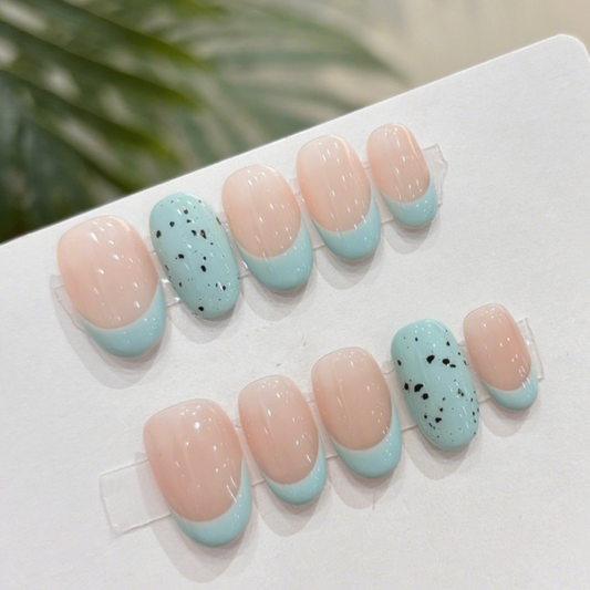 10Pcs Light Blue Nude Pink Polka Dot｜Full Cover Fake Nails｜Daily Wear