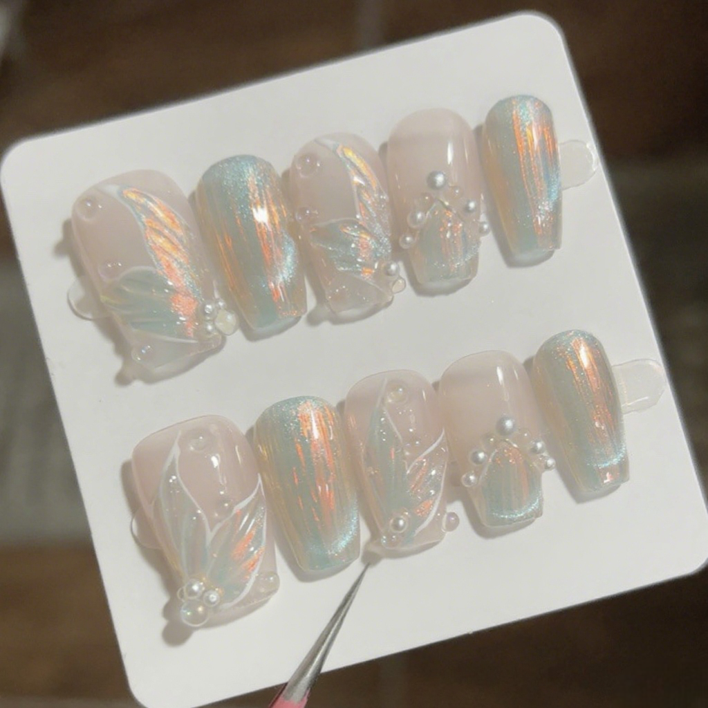 10Pcs Iridescent Gradient Pearl Nail Art ｜ Full Cover Fake Nails ｜ Daily Wear