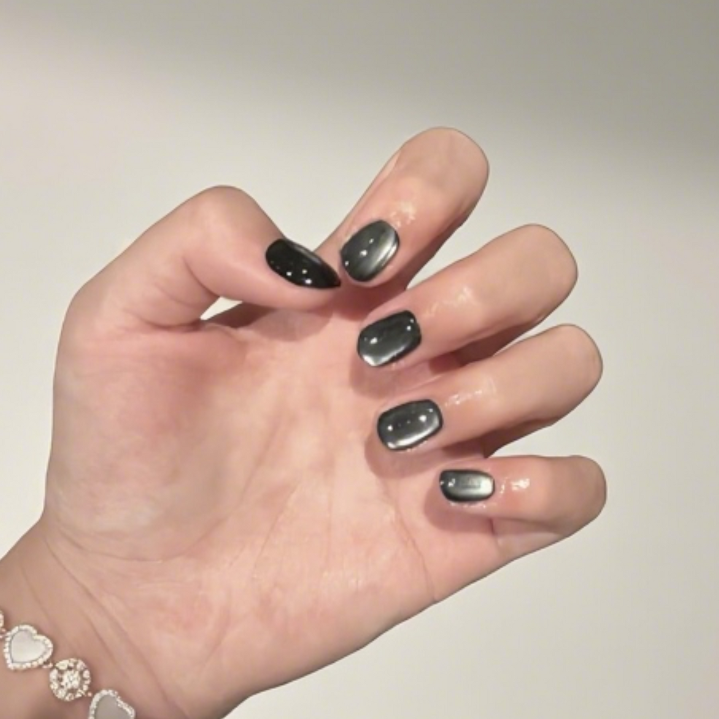 10Pcs Cool Black Gradient Cat Eye Press ｜ Full Cover Fake Nails ｜ Daily Wear