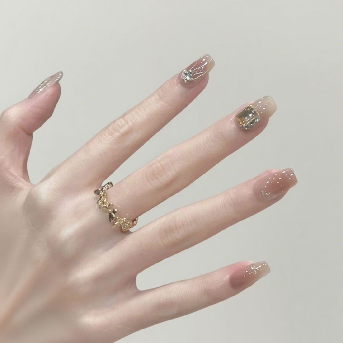 10Pcs Milky Apricot Gold - Decor Gradient Press ｜ Full Cover Fake Nails ｜ Daily Wear