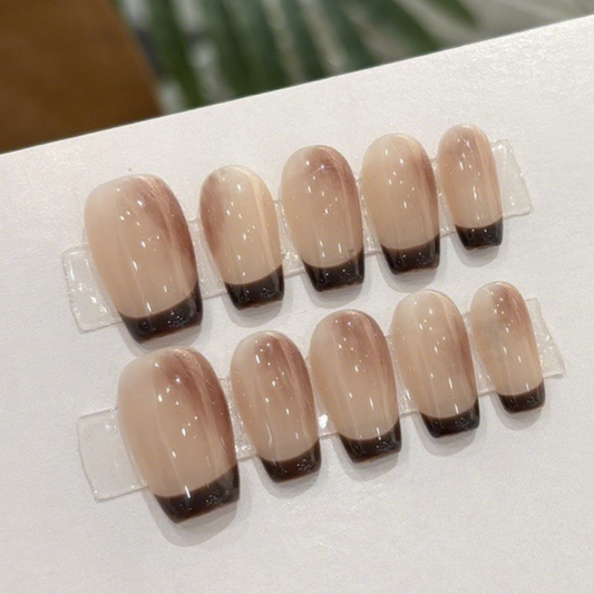 10Pcs Elegant Nude - Brown French ｜Full Cover Fake Nails｜Daily Wea