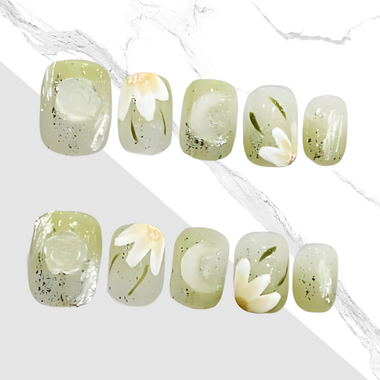 10Pcs Mint Green with Silver Glitter and White Florals｜ Full Cover Fake Nails ｜ Daily Wear