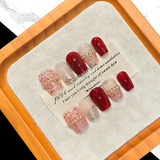 10Pcs Red Chic Style｜ Full Cover Fake Nails ｜ Daily Wear